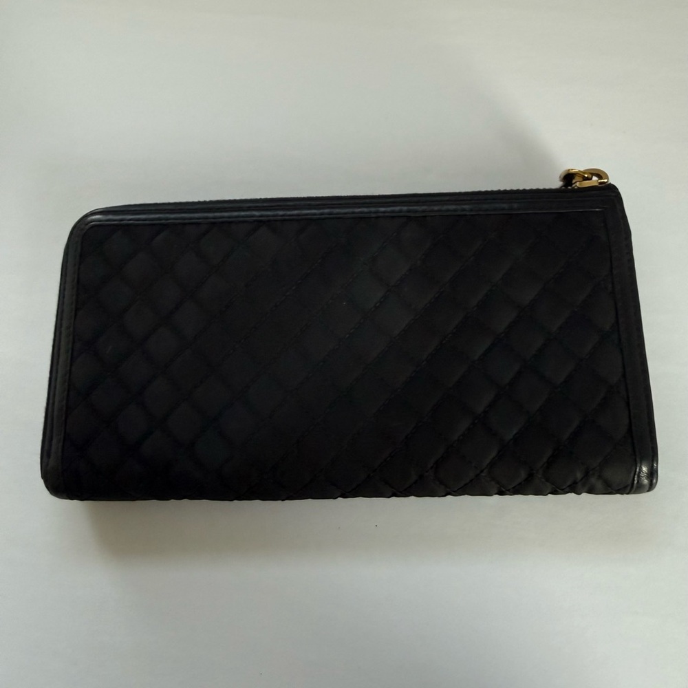 Authentic Prada Tessuto Nylon Quilted Zip around Wallet - Picture 2 of 3